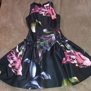 Ted Baker London Women's Sarahe Dress Sz. 0